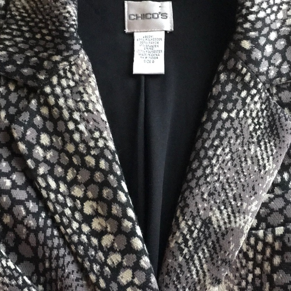 Python Print Black/ Gray Jacket - image 6